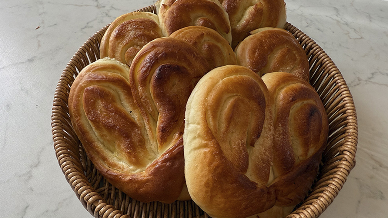 Плюшка с сахаром